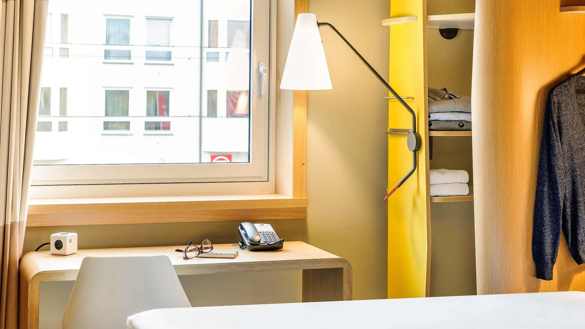 ***  Ibis Hotel Muenchen City West Germany