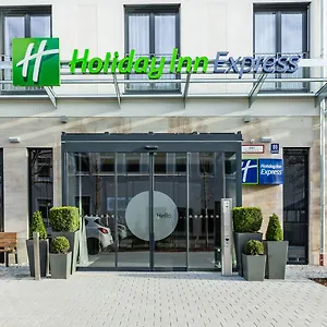 Express - East By Ihg Отель