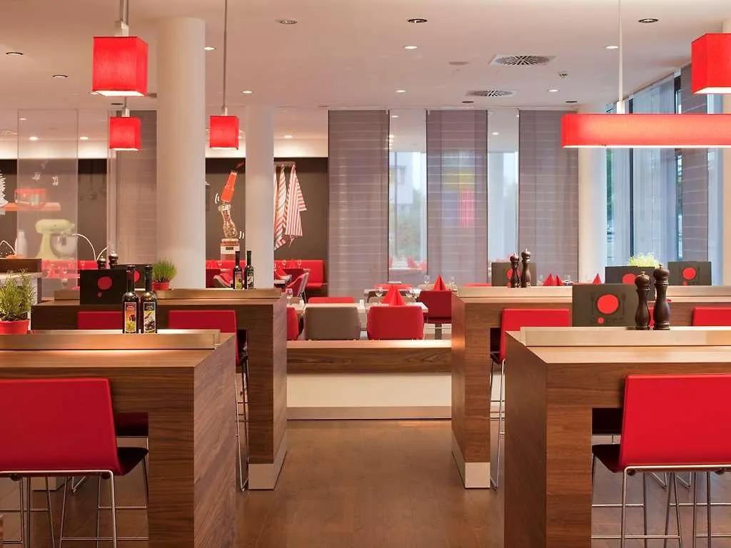 ***  ibis Hotel Muenchen City West Duitsland